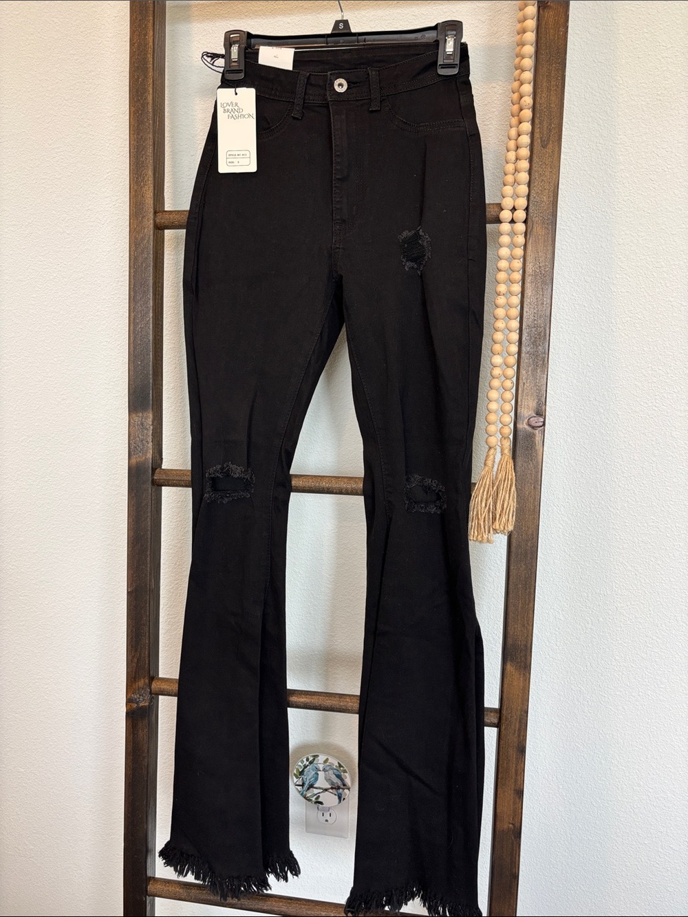 🖤Black High-Rise Distressed Flared Jeans
